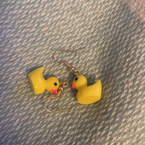 Duck Earrings - Picture 2 of 2